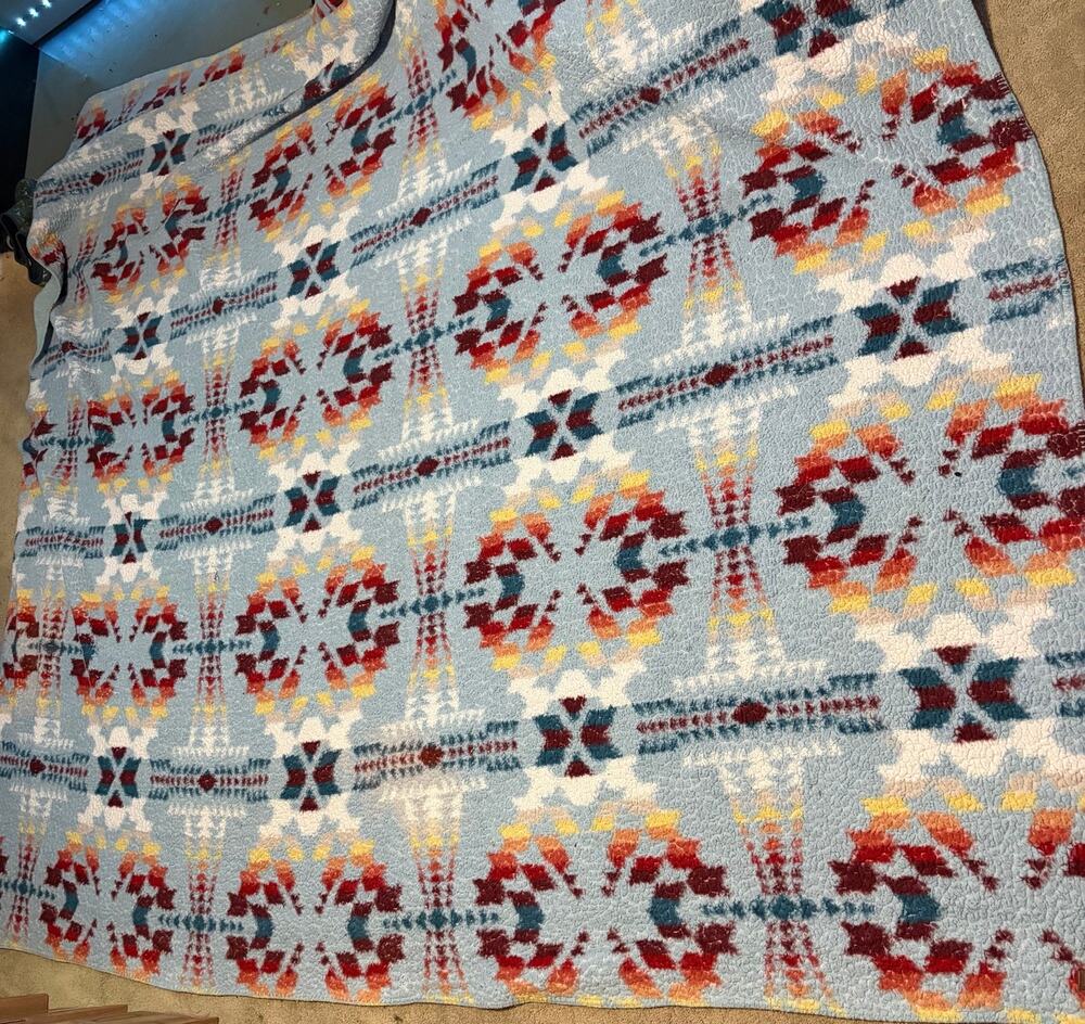 Pendleton Queen Sherpa Fleece Blanket Legend Lake Aqua Blue Aztec Southwest